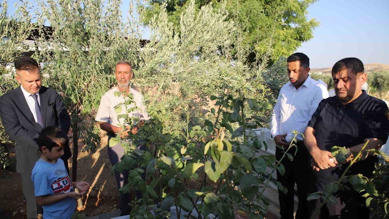 Gaziantep'te otobüs kazasında yaşamını yitiren Umut Yakup Tanrıöver mezarı başında anıldı