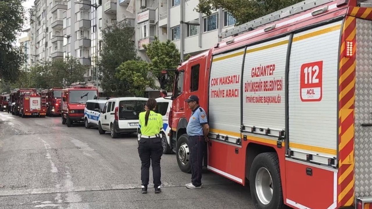 Gaziantep'te sabah yangını: Gece Gündüz restoranı küle döndü