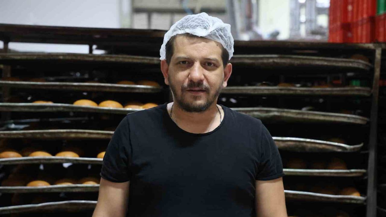 Gece 300 dereceyle çalışan eller: Konya'nın ekmek ustaları