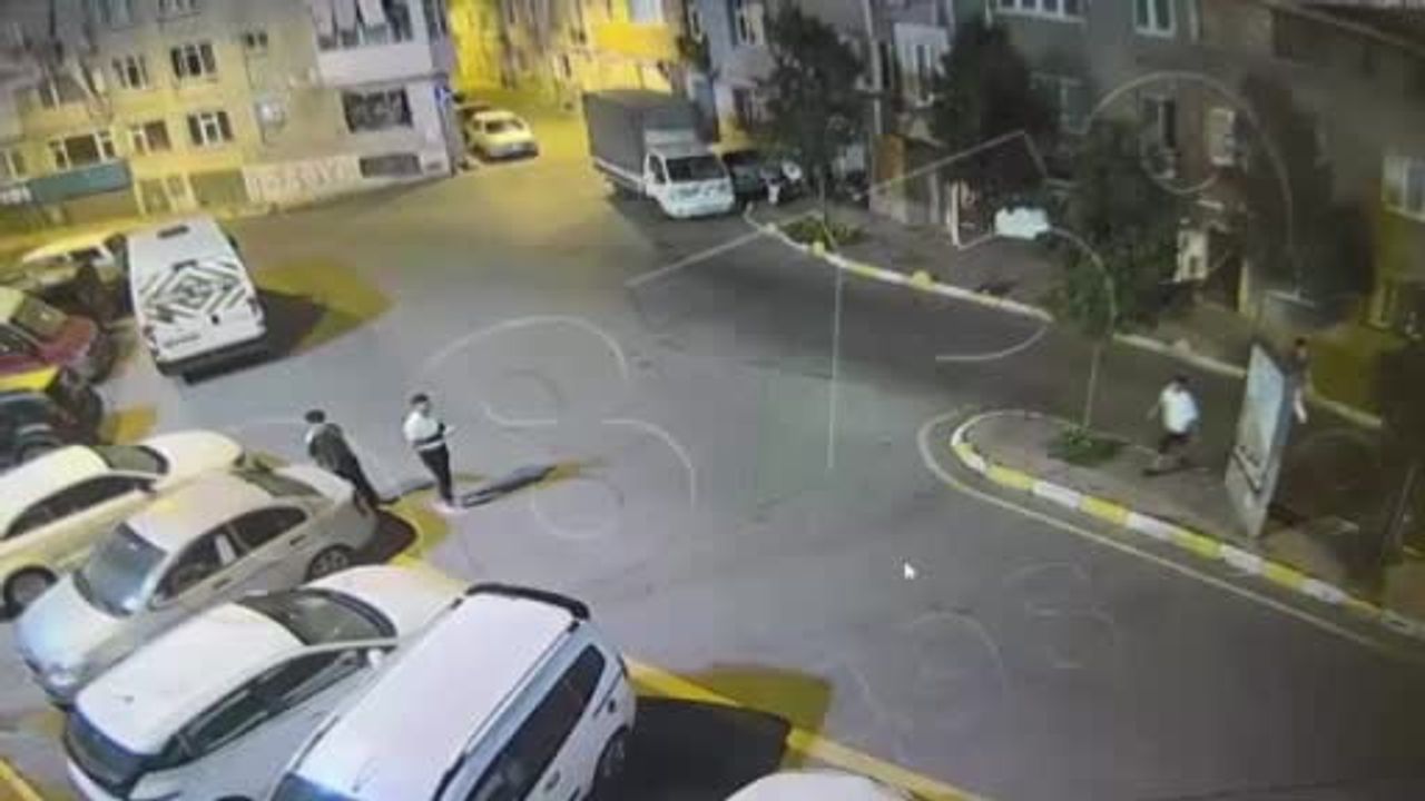 Gece buluşması kanlı bitti: Fatih'te 19 yaşındaki genç yaşamını yitirdi