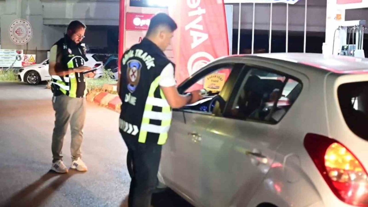 Gece denetimleriyle trafikte güvenlik vurgusu