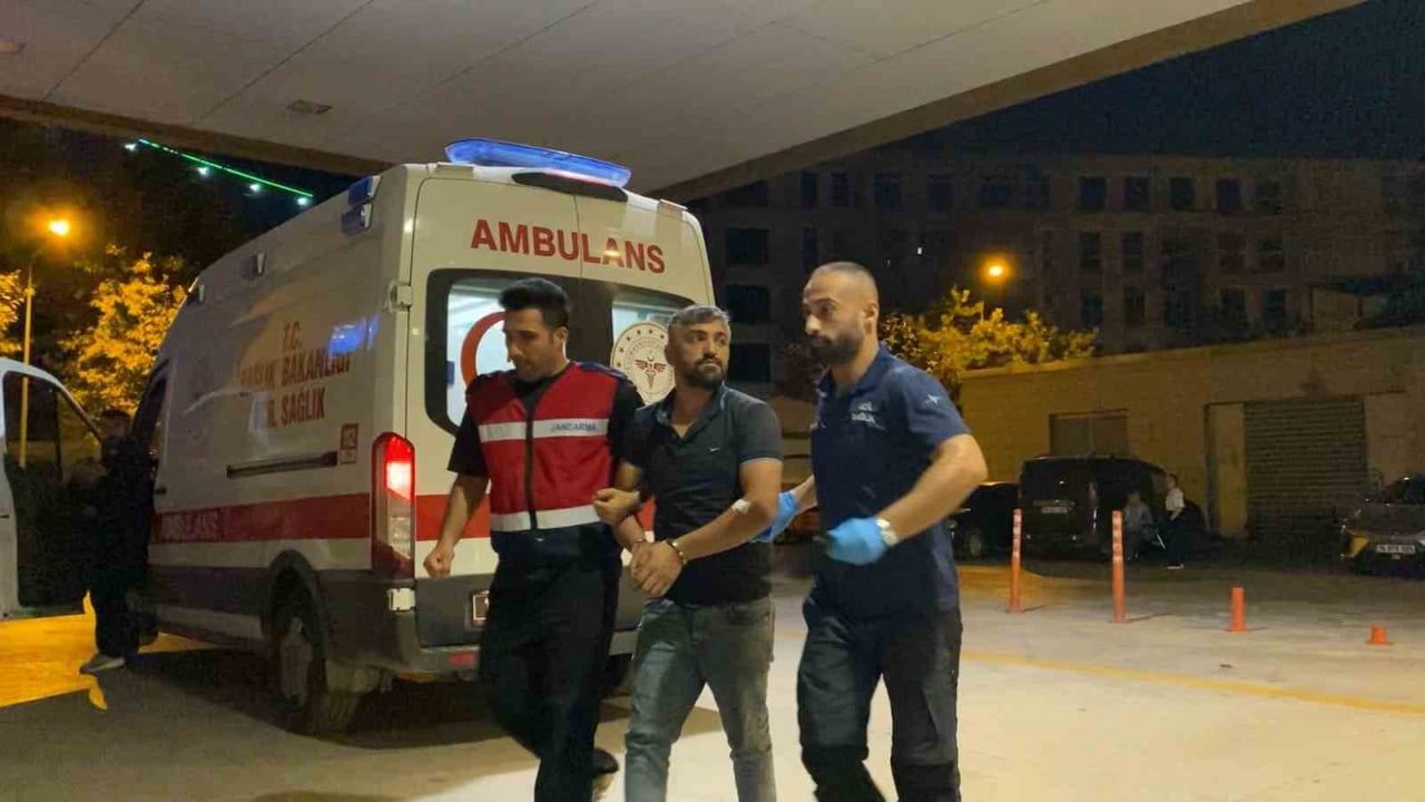 Gece kavgası şişe darbesiyle başladı, tüfekle açılan ateşle iki kişi yaralandı