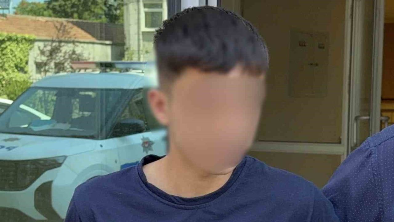 Genç zanlı bin 209 sentetik ecza ile cezaevine gönderildi