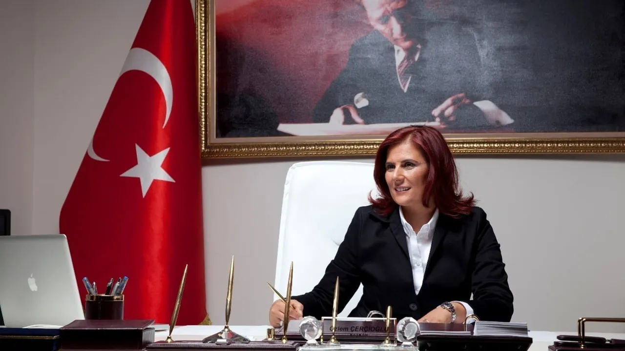 Gençlerin favorileri arasında Özlem Çerçioğlu beşinci sırada