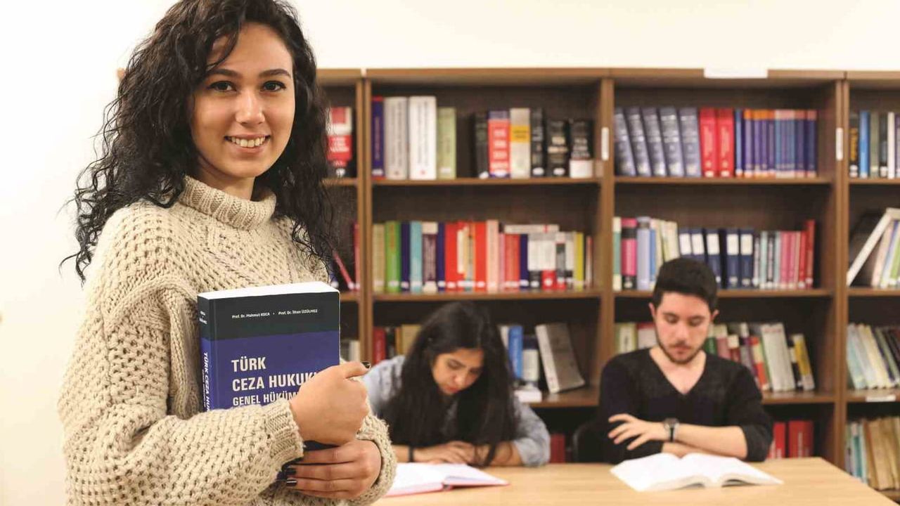 Gençlerin geleceğe güveni: devlet üniversitelerinde doluluk yüzde 99,52