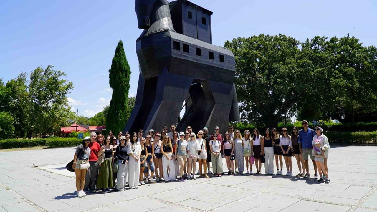 Gençlerin sökülebilir Troya projeleri mirası koruyor