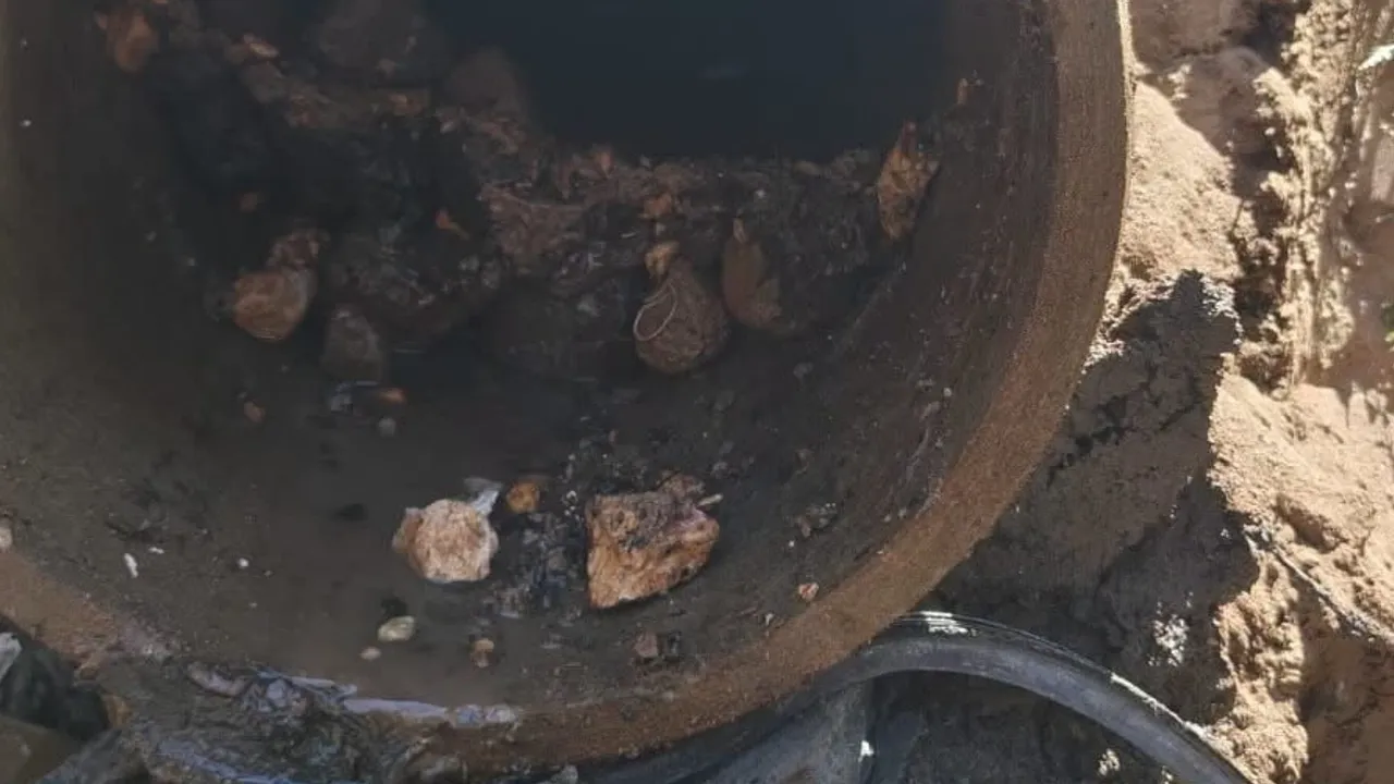 Gönen'de 15 yıllık gizli engel: sel sırasında hattın içine giren kaya çıkarıldı