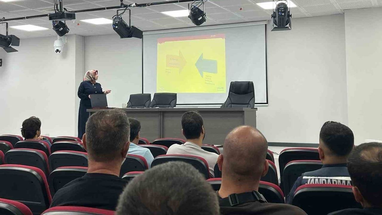 Gönen'de kurumlar afet sonrası ruh sağlığı için sahaya hazırlanıyor