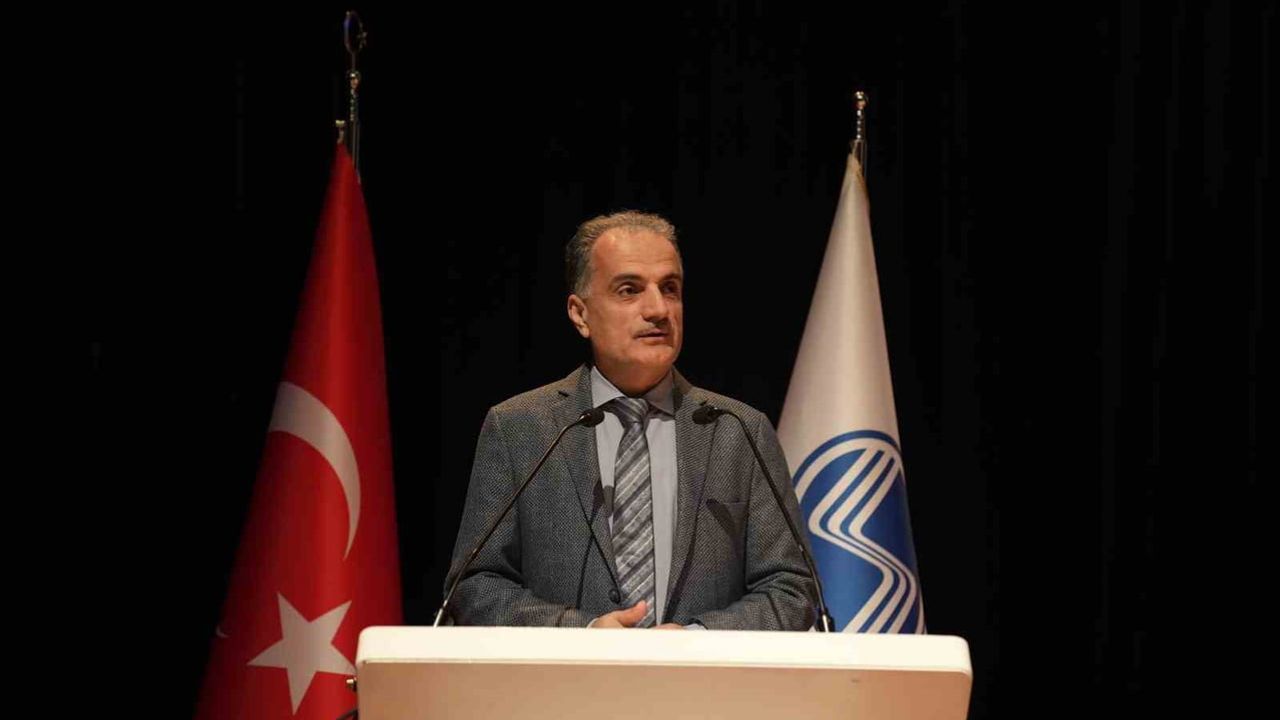 Görevine devam: Hamza Al yeniden Sakarya Üniversitesi rektörlüğünde