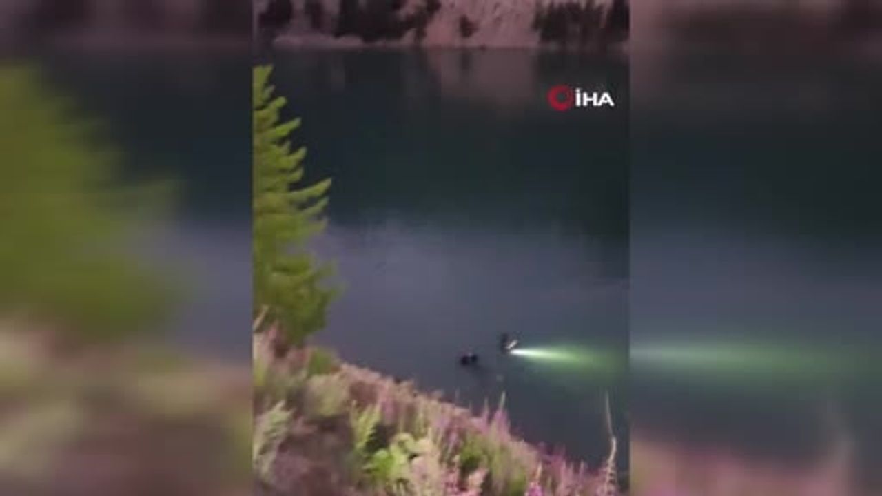 Gümüşhane'de Yaşmaklı baraj gölüne düşen araçta bir kişi yaşamını yitirdi