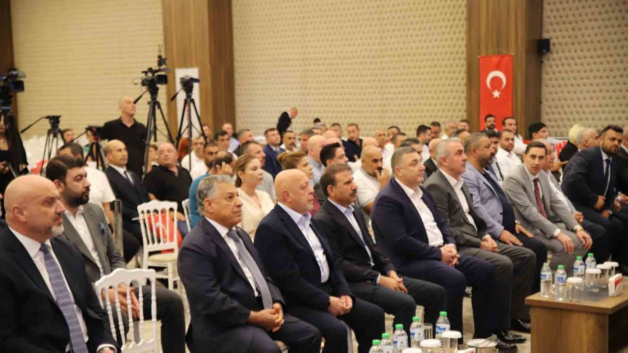 hak-iş destek sözü verdi: terörsüz Türkiye hedefi ve işçi talepleri kongrede öne çıktı