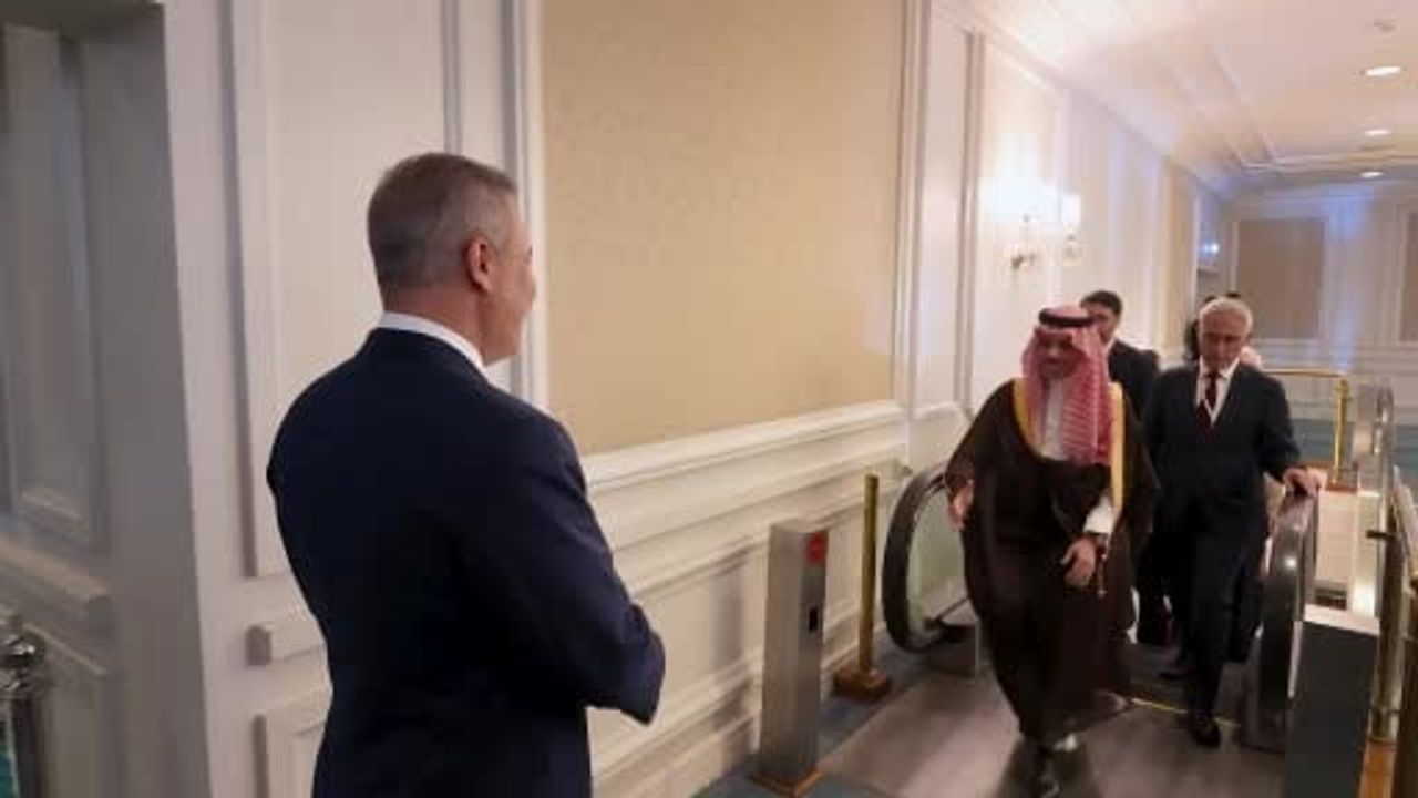 Hakan Fidan ile Faysal bin Ferhan Al Suud görüşmesinde stratejik komite gündemi