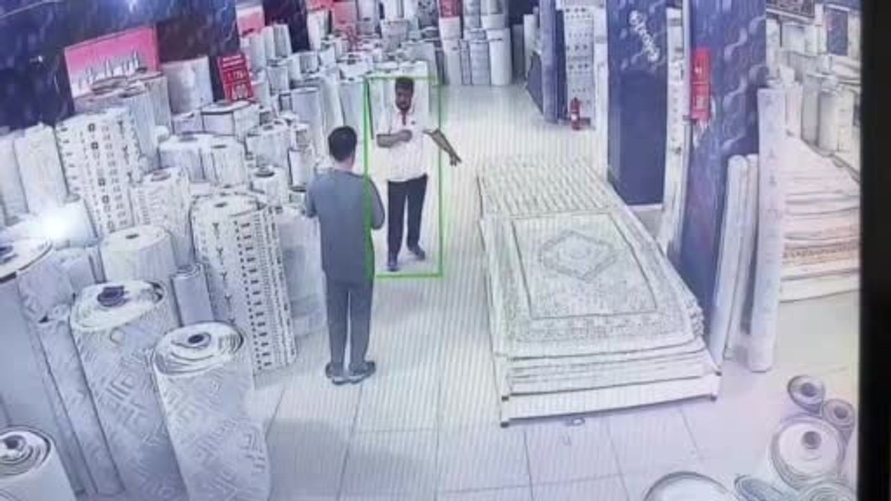 Halayla kurulan iletişim Van'da sosyal medyanın gönlünü aldı