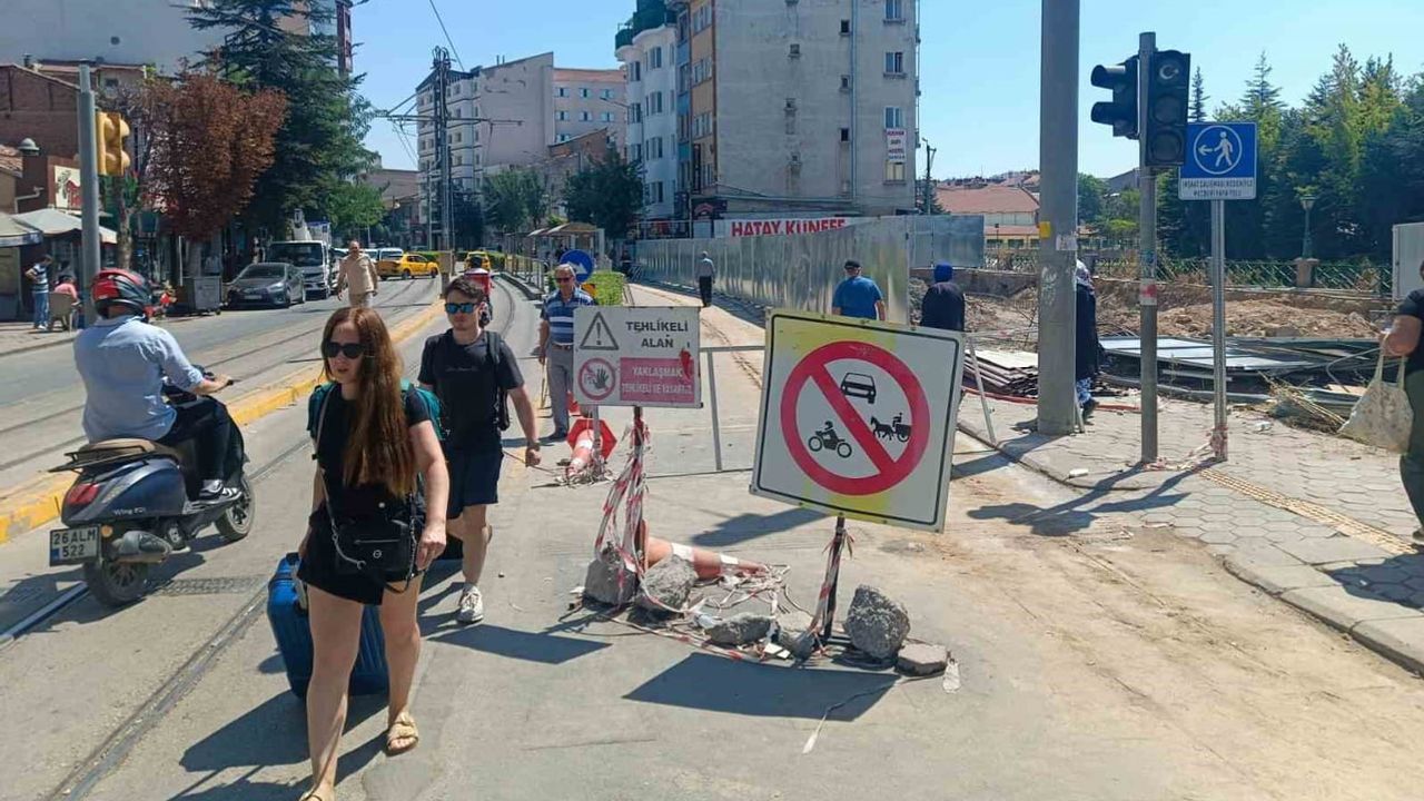 Halkevi inşaatı çevresinde yaya ulaşımında güvenlik endişesi