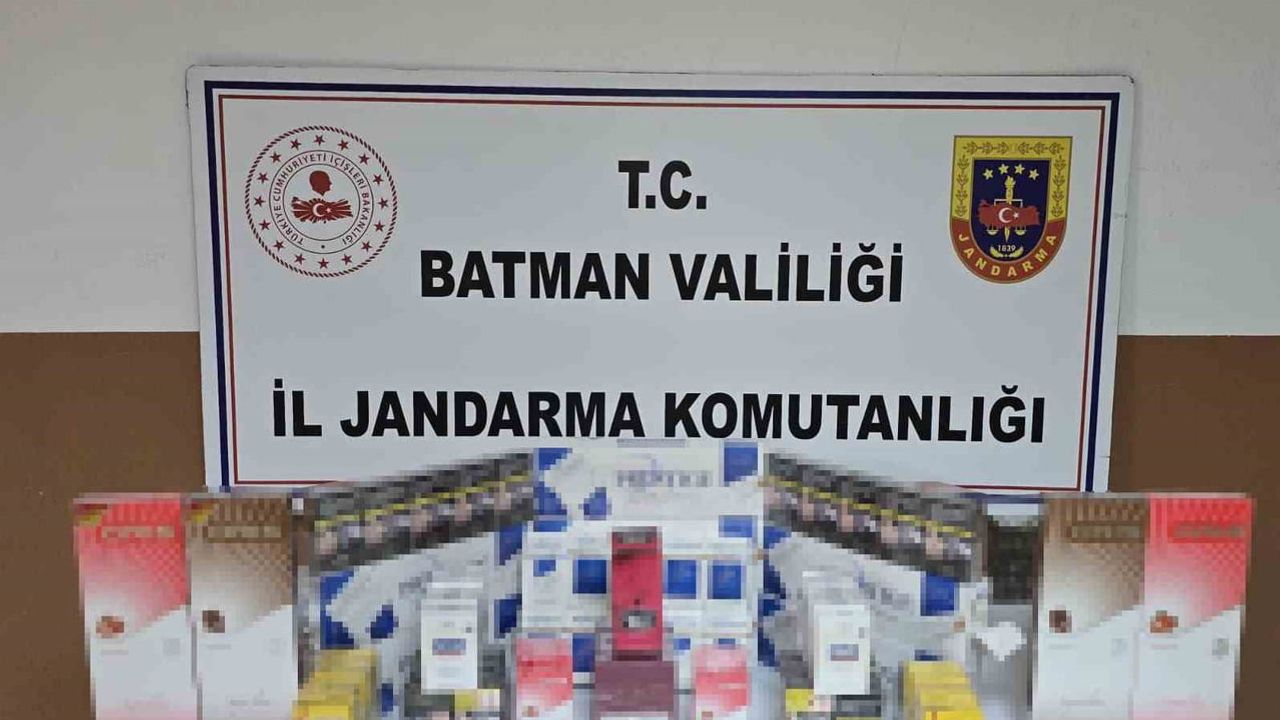 Hasankeyf ve Gercüş'te organize operasyon: binlerce kaçak ürün ele geçirildi