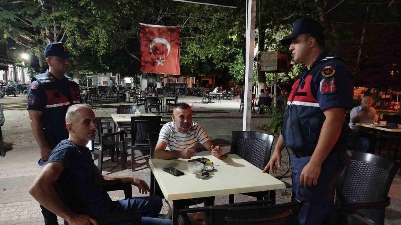 Hasat öncesi tedbir çağrısı: biçerdöver operatörlerine yangın önlemleri anlatıldı