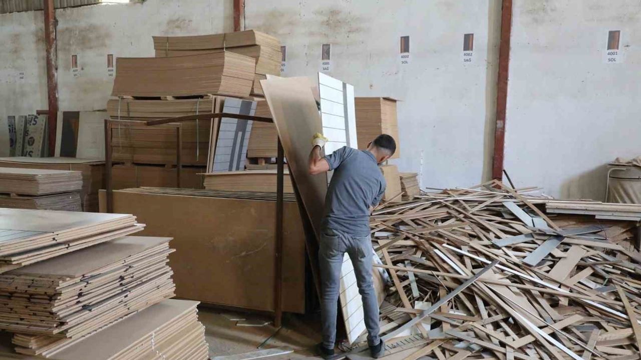 Hatay'da çelik kapı kursu yerel istihdama yeni kapı aralıyor