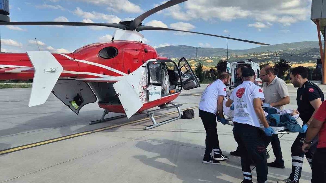 Hava ambulansıyla Tokat'tan Konya'ya nakledilen 78 yaşındaki hasta ileri tedaviye yönlendirildi