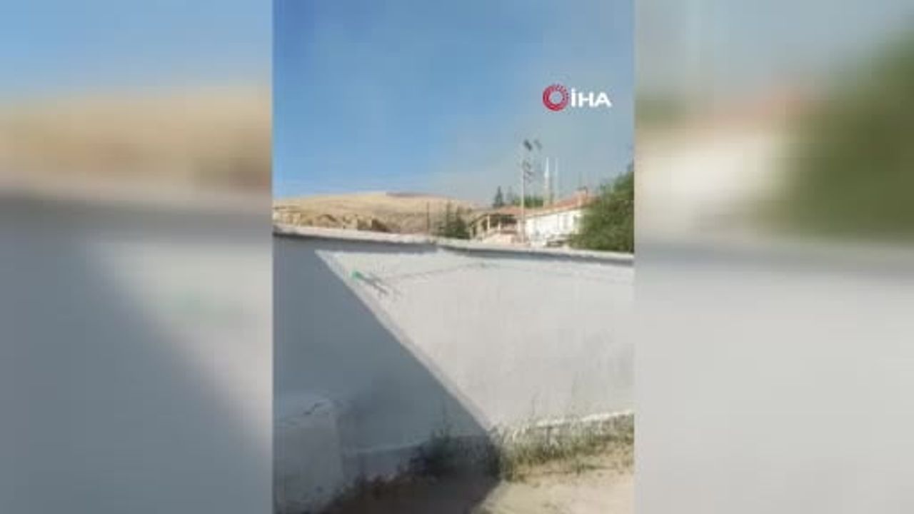 Haymana'da otluk alan yangınına ekip müdahalesi sürüyor