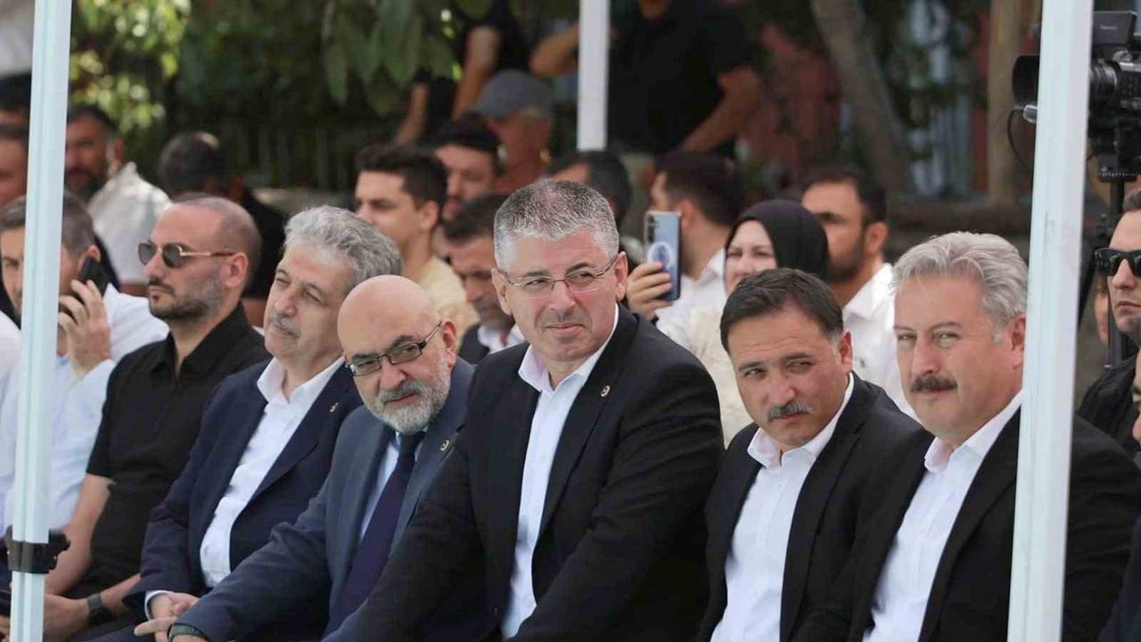 Hayrat camii ile Selçuklu Mahallesi'ne butik bir ibadet alanı kazandırıldı