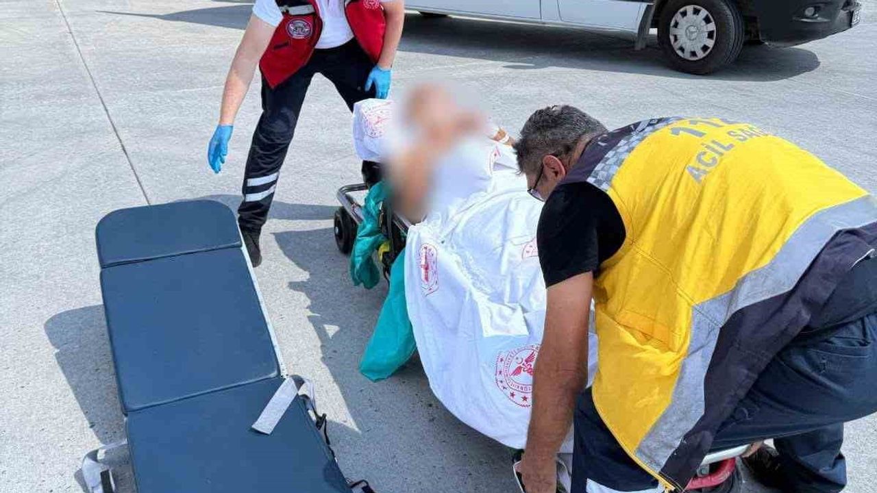 Helikopter ambulansla taşınan 51 yaşındaki inme hastası Ankara'ya sevk edildi