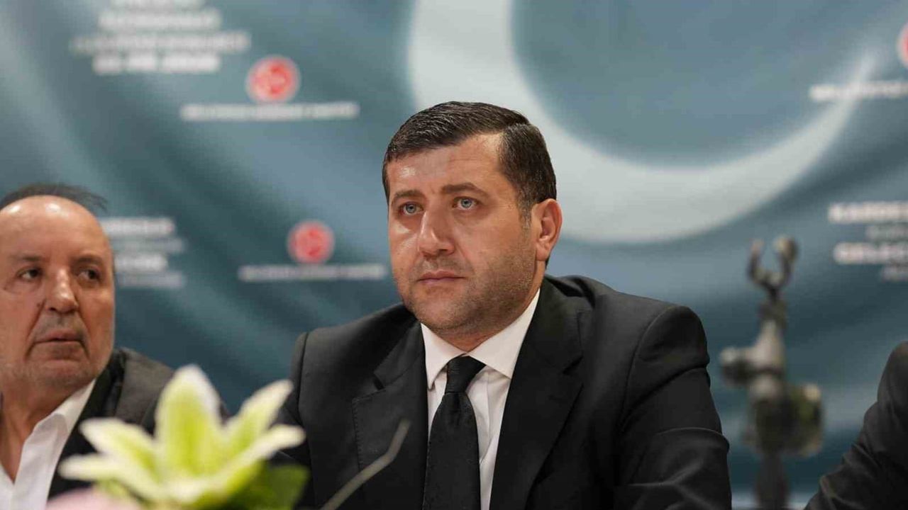 İç Anadolu'da en çok beğenilen milletvekili Baki Ersoy oldu