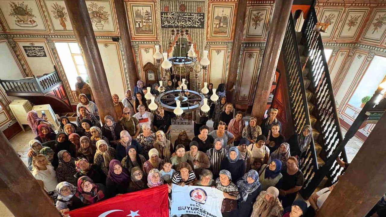 İlçeler arası dayanışma: Acıpayam'da kadınlar buluştu