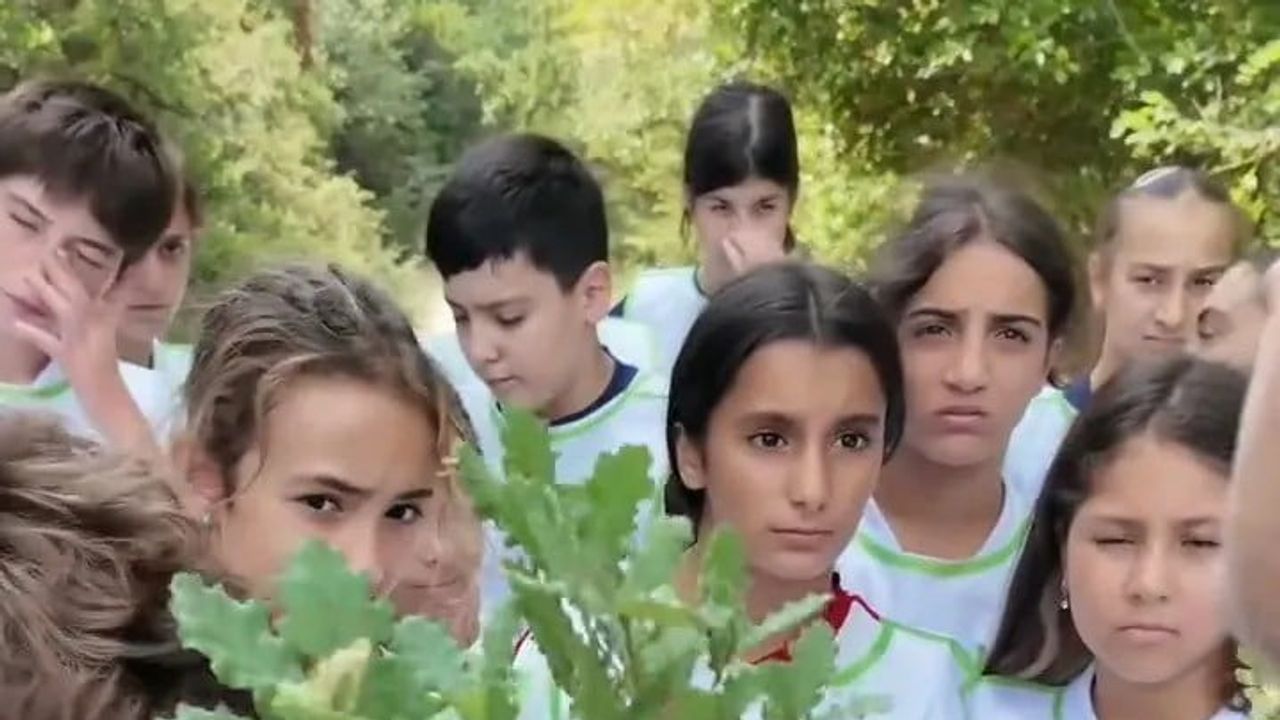 İnceburun'da minik judocular doğayı seviyor, yangına karşı bilinçleniyor
