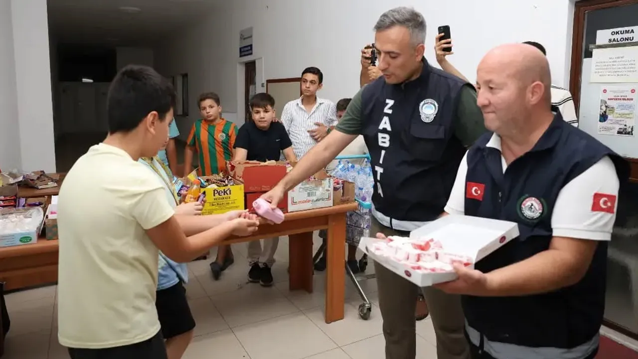 İncirliova’da kandil boyunca camilerde sıcak ikram ve dua buluşması