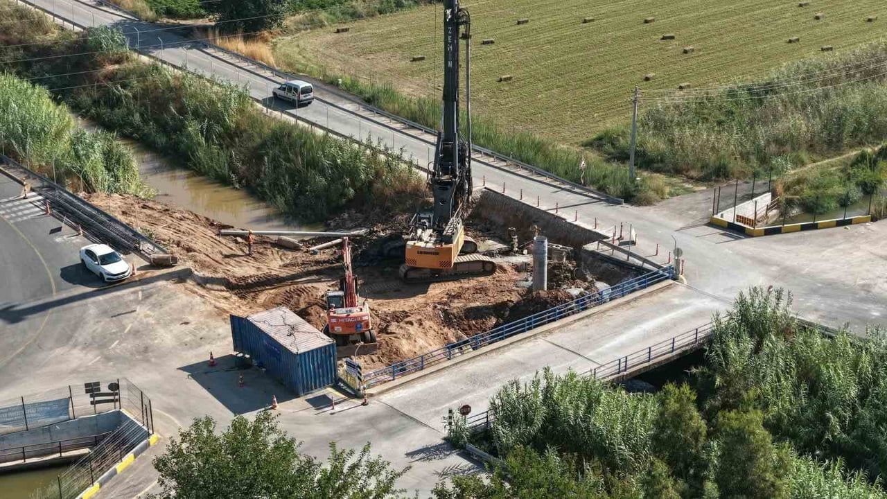 İncirliova’yı Muğla Bulvarı'na bağlayacak A1 Kanal Yolu'nda çalışmalar hız kesmiyor