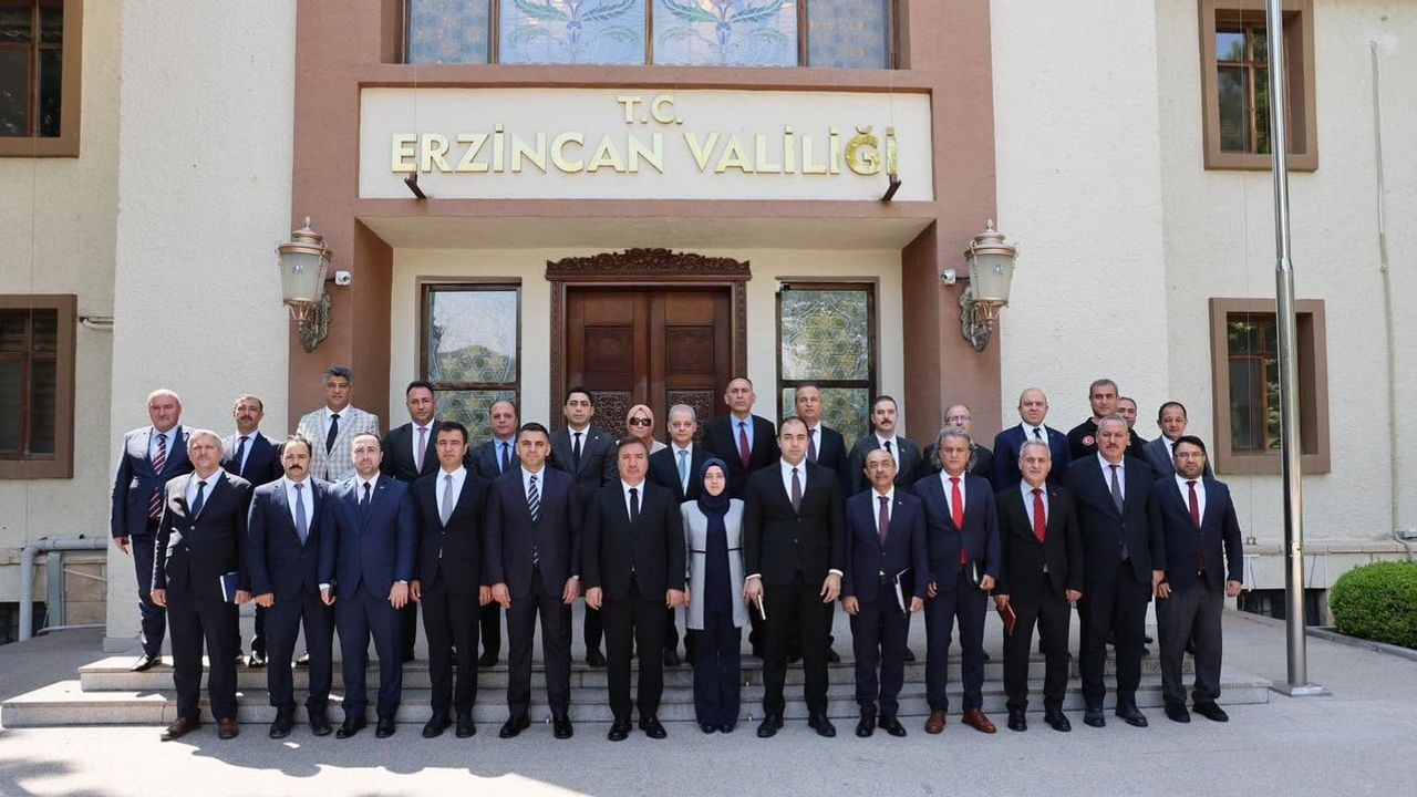İnşaat sezonu önceliğimiz oldu: Aydoğdu'dan titiz takip talimatı