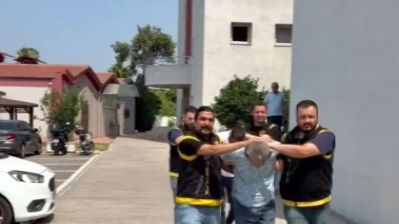 İnşaattan 16 su saatini çalan iki şüpheli 'şeytana uyduk' dedi
