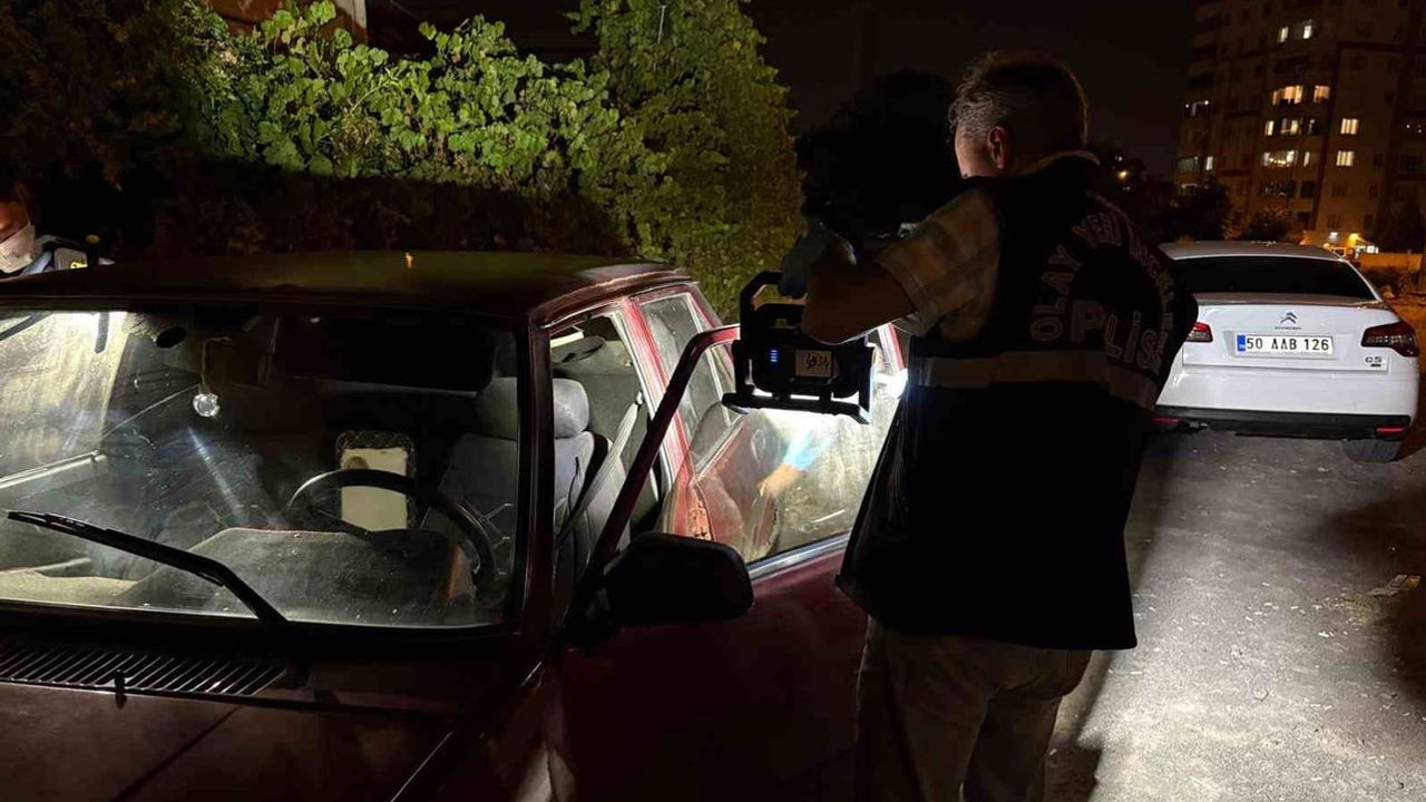 İş başvurusu reddedilen kişi park halindeki otomobili çaldı, kısa sürede yakalandı