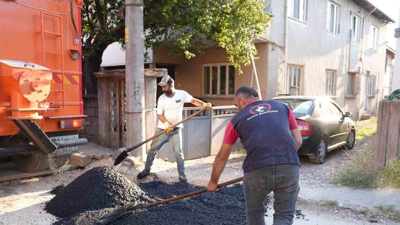 İstanbul caddesi'nde 1.800 metrelik asfalt atağı