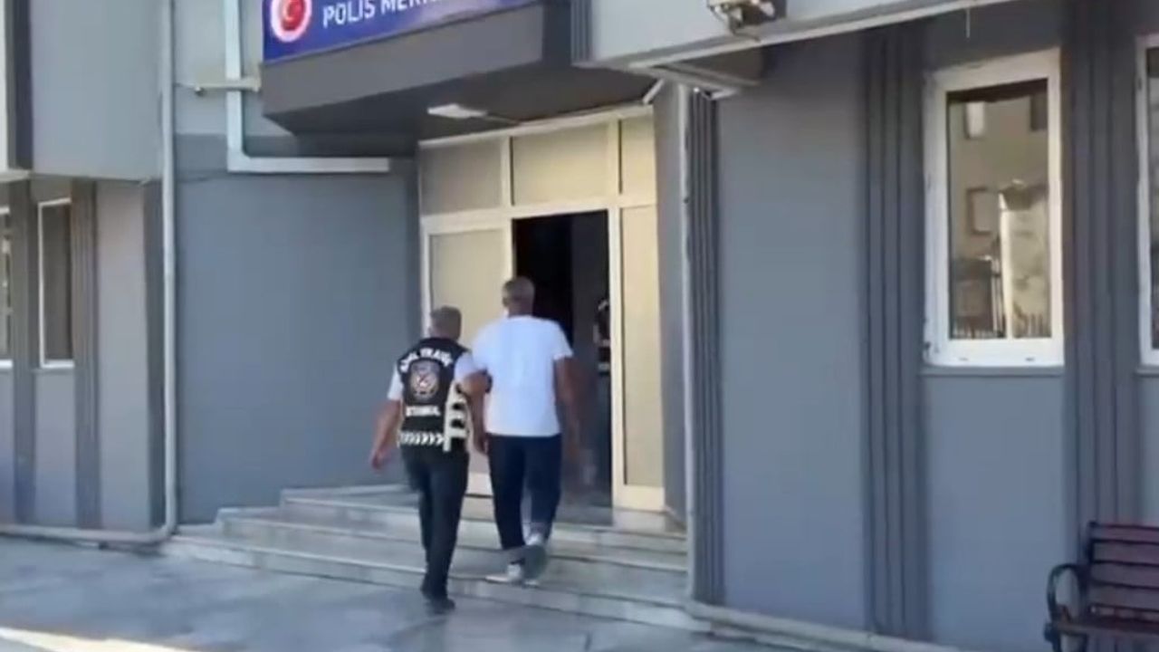 İstanbul'da izinsiz otopark şebekelerine trafik denetimi