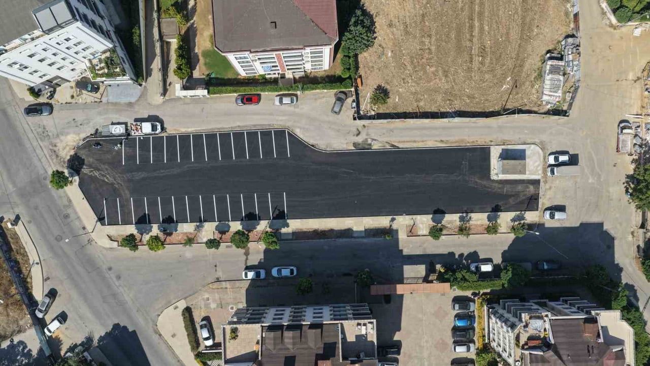 İstasyon Mahallesi'ne 42 araçlık ücretsiz otopark için Bulancak Sokak yenileniyor