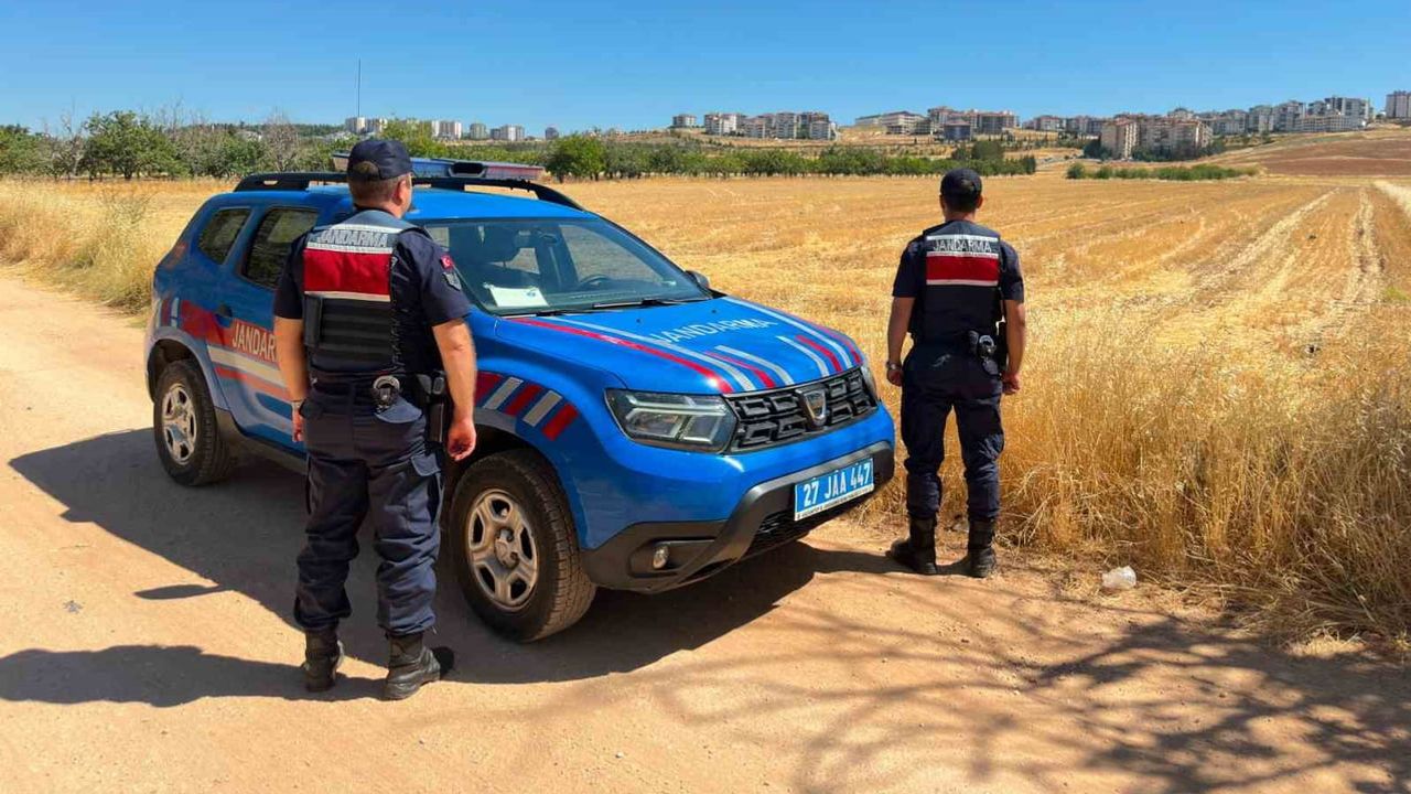 Jandarma dronlarla anız yangınlarına karşı sahada