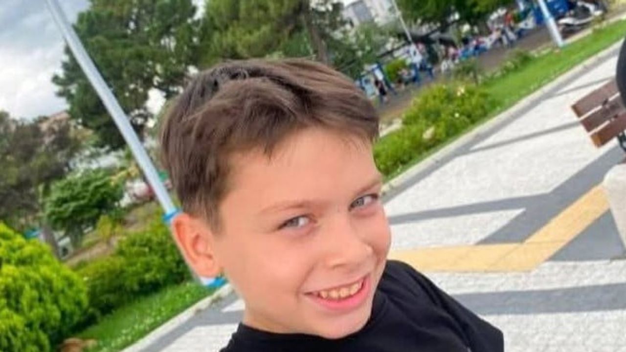 Kabataş'ta ırmakta boğulma müdahalesi sonrası 12 yaşındaki çocuk yaşamını yitirdi