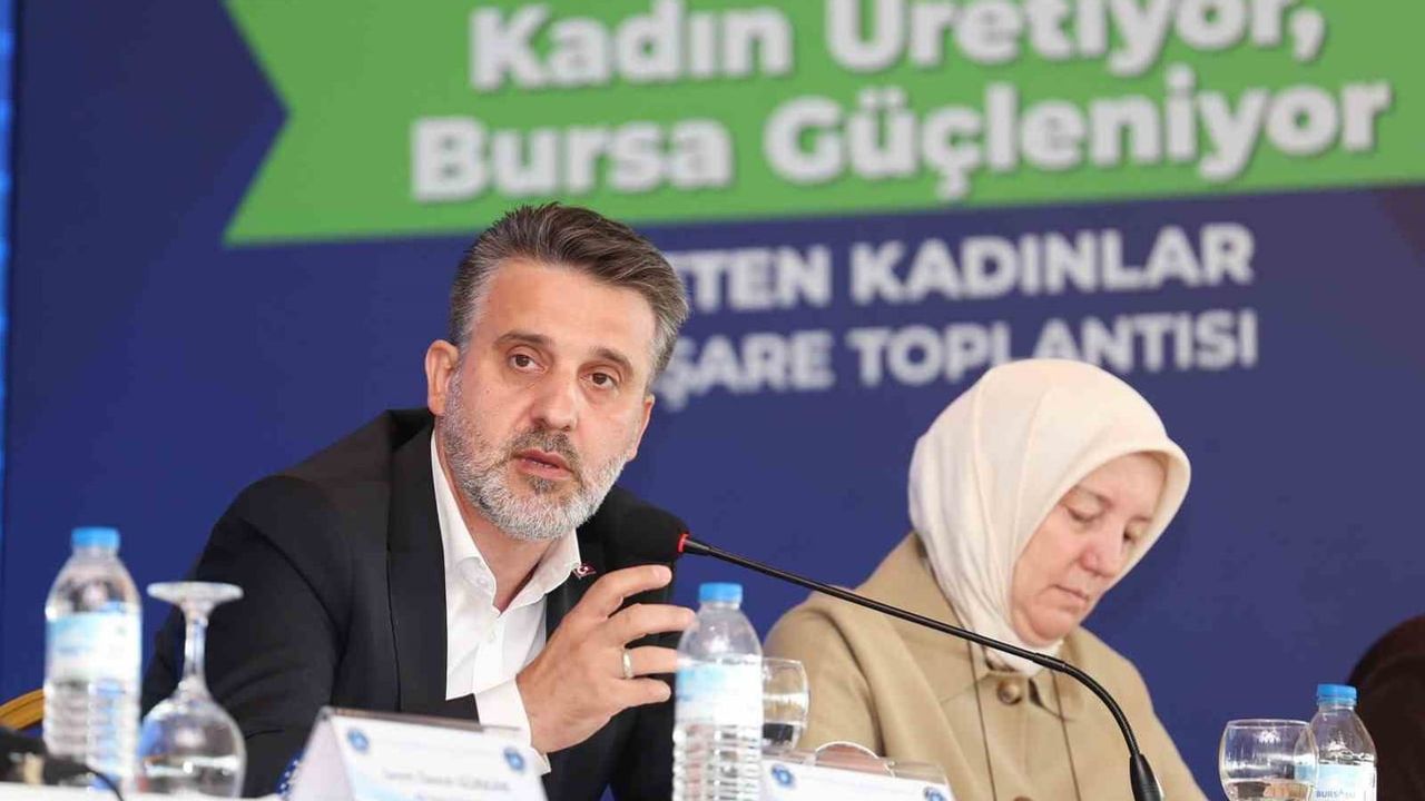Kadın üretimi Bursa'nın meydanlarıyla büyüyor