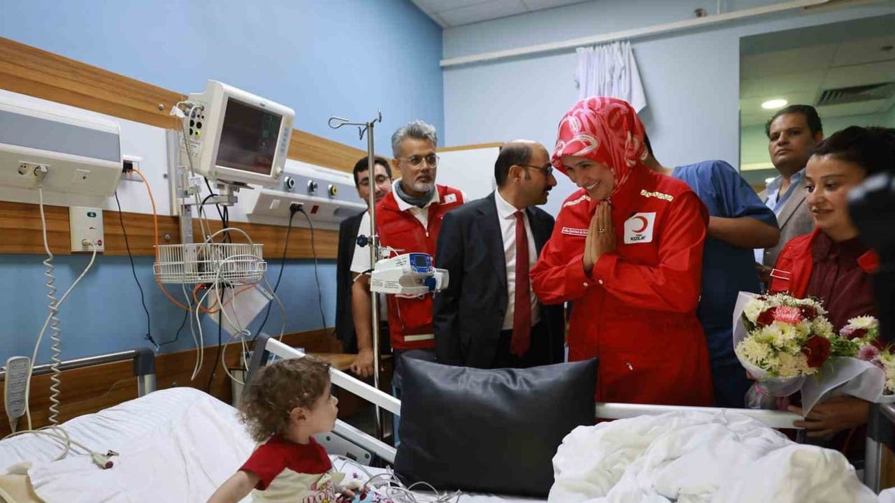 Kahire'de gazzeli hastalarla buluşma: Türk Kızılay'dan kapsamlı sağlık desteği