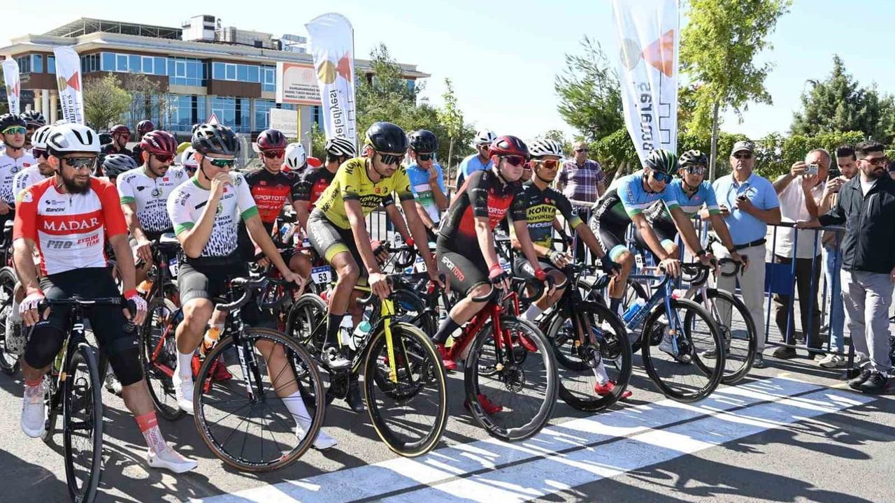 Kahramanmaraş parkurlarında dünya çapında çekişme: 31 ülkeden 175 sporcu