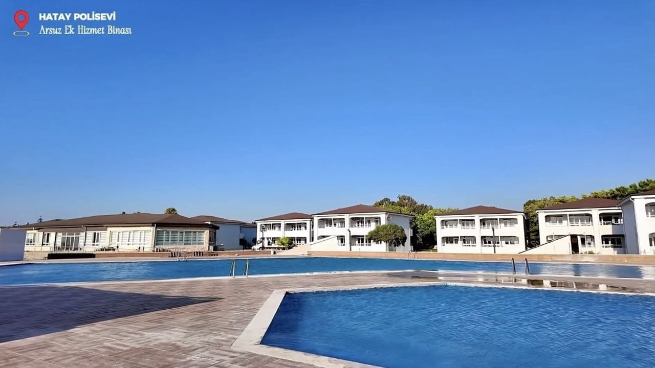 Kamu görevlilerine denize sıfır konaklama: Arsuz'da yeni polis evi açılıyor