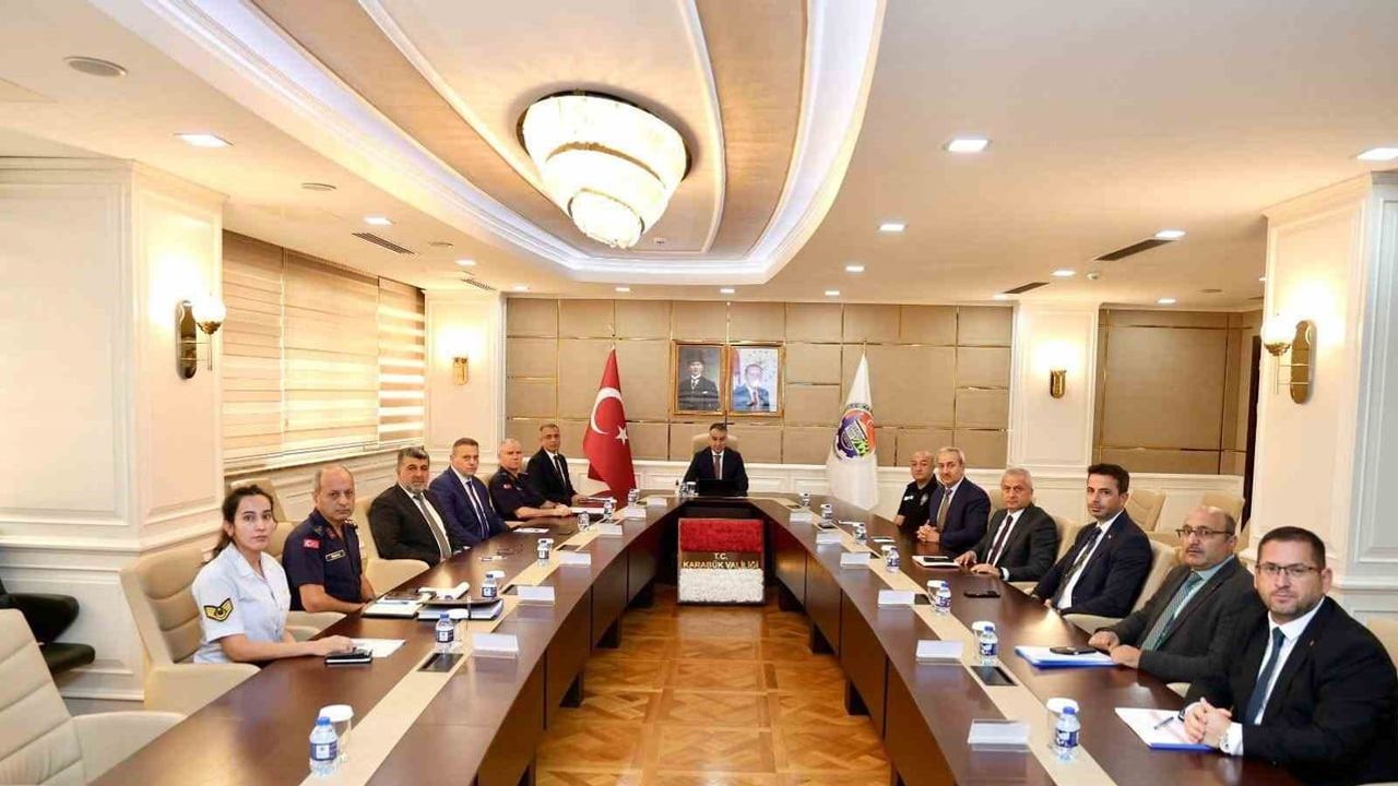 karabük'te yeni eğitim yılı öncesi okul güvenliği ve altyapı hazırlıkları hızlandı