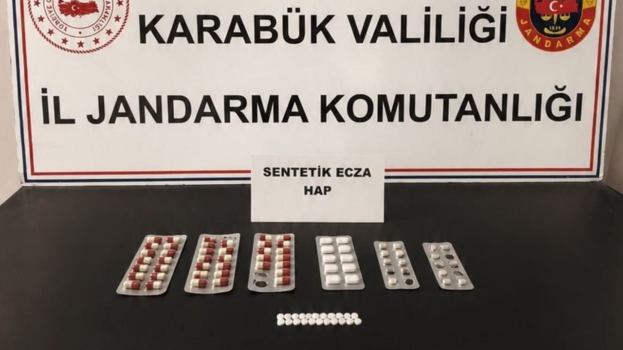 Karabük ve Safranbolu'da üç adrese operasyonla sentetik ecza ve kannabinoid ele geçirildi