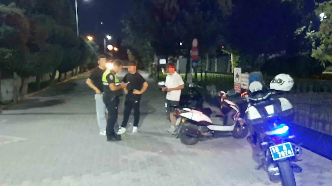 Karacabey'de kuralları hiçe sayan 20 motosiklet sürücüsüne 250 bin lira ceza