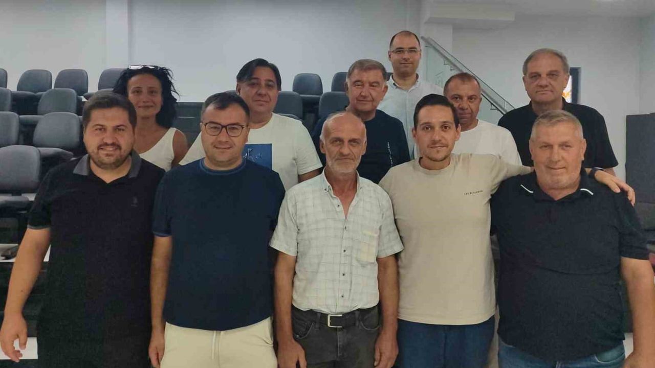 Karacabey'den getirilen 6 tonluk ayçiçeği Bandırma borsasında ilk işlem oldu