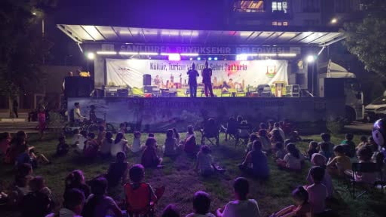 Karaköprü'de çocuk kahkahaları ve türkü ritmi