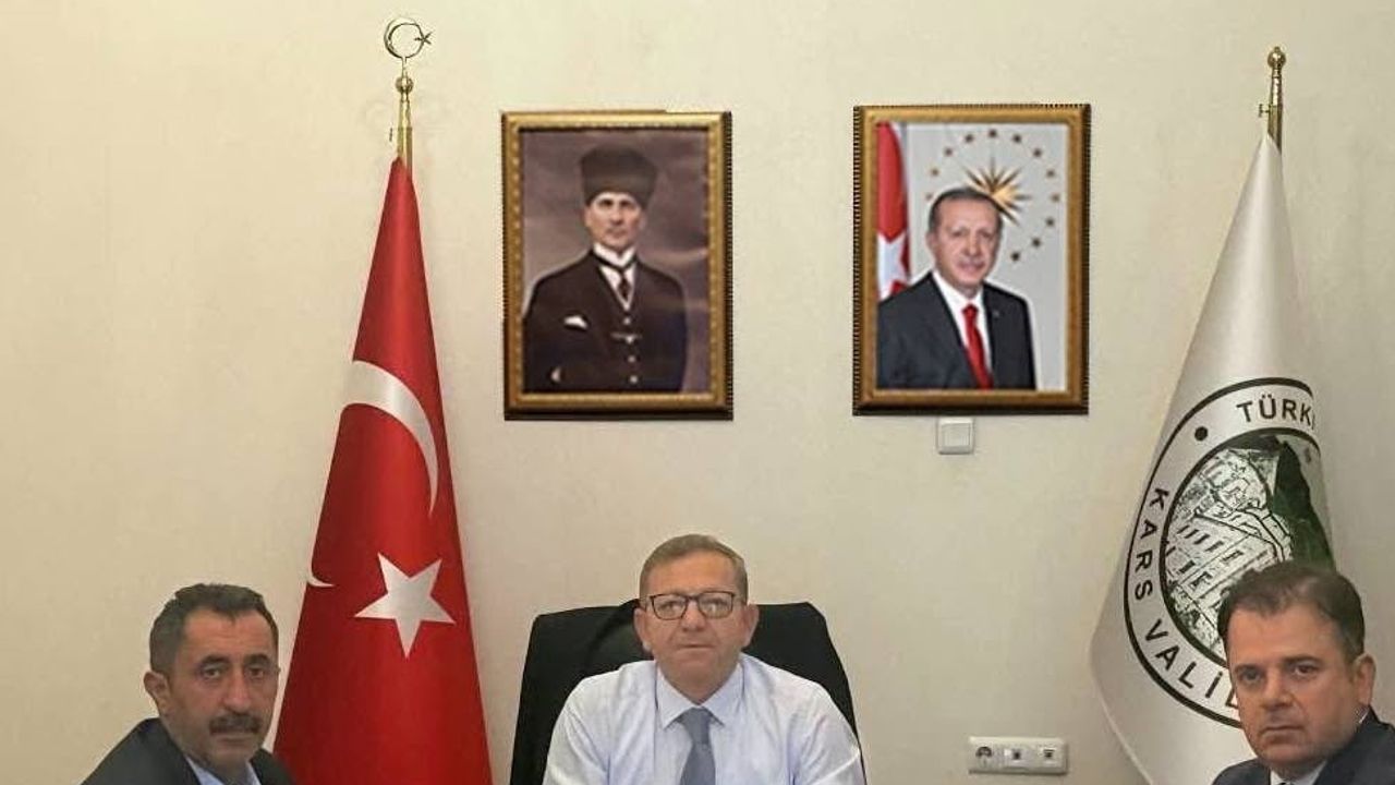 Kars’ta okullar yeni döneme hazırlanıyor: yatırımlar ve bakım programı masaya yatırıldı