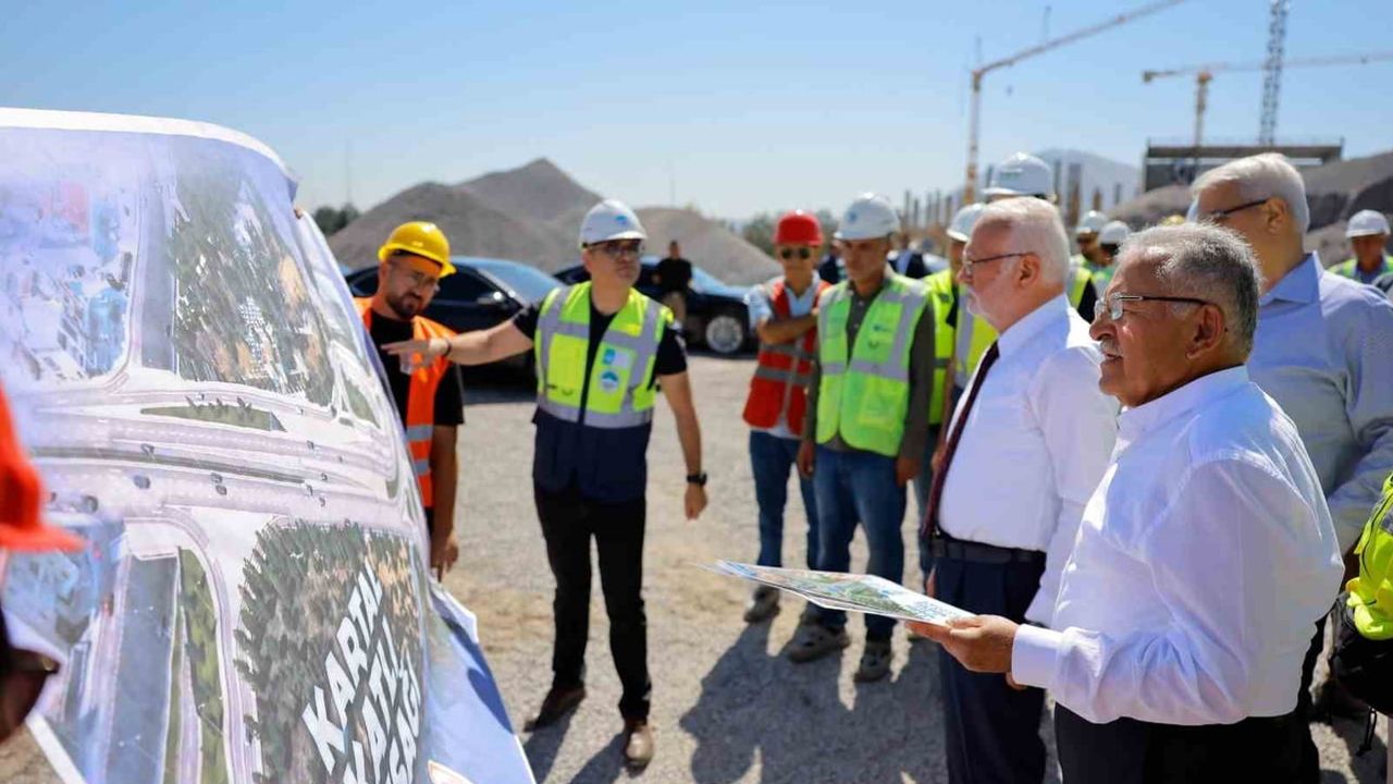 Kartal kavşağı'nda sona yaklaşan inşaat: son fore kazıkların beton atımı yapıldı