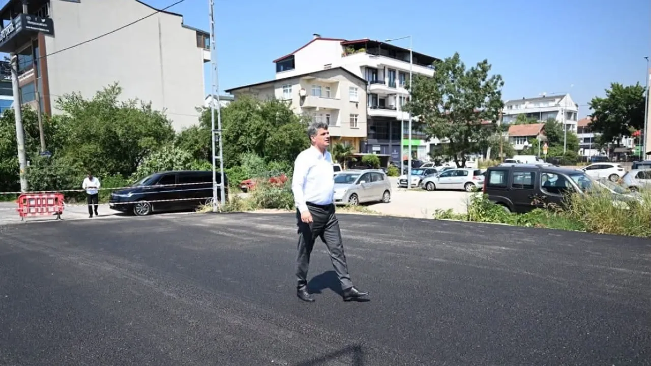 Kartepe’de toplum ruh sağlığı merkezi yanında yeni otopark düzenlemesi